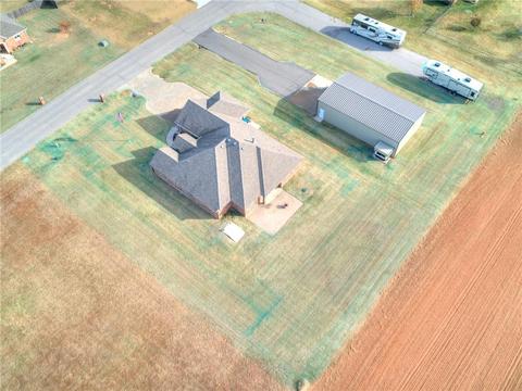 1202 Daniel Way, Tuttle, OK 73089 photo 4