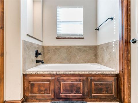 1202 Daniel Way, Tuttle, OK 73089 photo 17