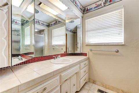 3917 N Riverside Dr, Bethany, OK 73008 photo 26