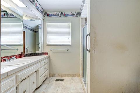 3917 N Riverside Dr, Bethany, OK 73008 photo 25