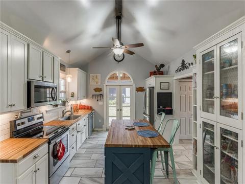 310 S 2nd St, Guthrie, OK 73044 photo 9