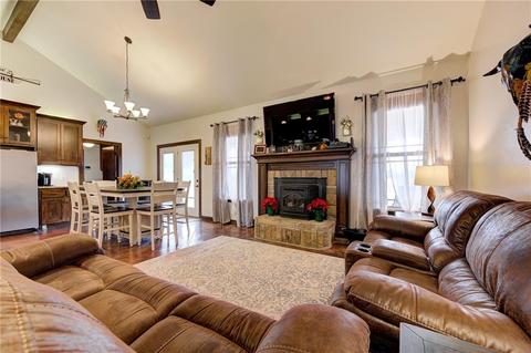 775 S Dobbs Rd, Harrah, OK 73045 photo 8