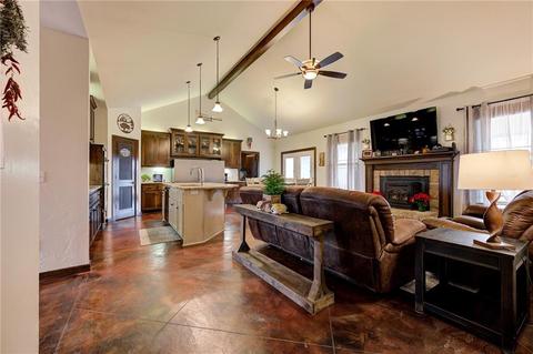 775 S Dobbs Rd, Harrah, OK 73045 photo 7