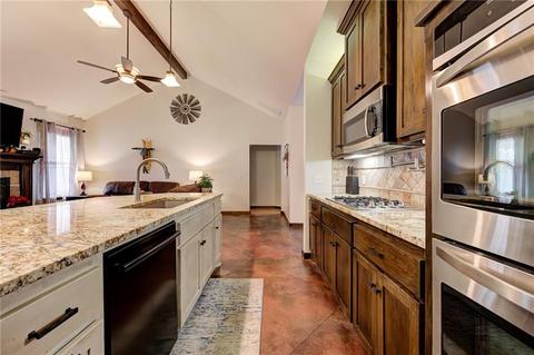 775 S Dobbs Rd, Harrah, OK 73045 photo 14