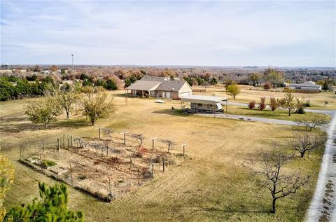 775 S Dobbs Rd, Harrah, OK 73045 photo 36