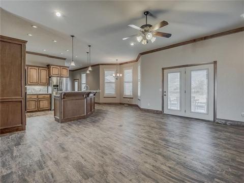 312 Hannah Dr, Tuttle, OK 73089 photo 11