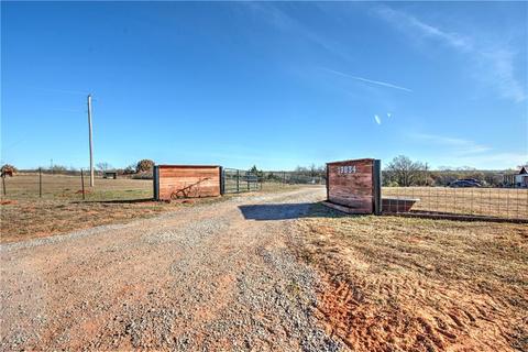 19834 Crestview, Purcell, OK 73080 photo 2
