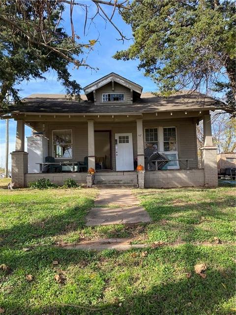 512 S 4th St, Alex, OK 73002 photo 1