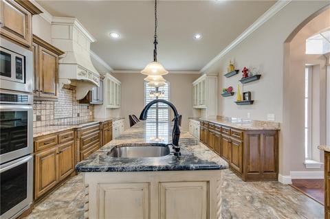 511 Chisholm Trl, Watonga, OK 73772 photo 9