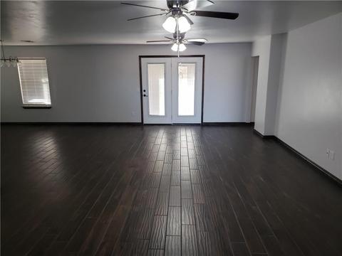 202 E Lakeview Dr, Tecumseh, OK 74873 photo 5