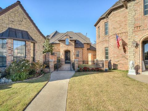 360 Saint Clair Dr, Norman, OK 73072 photo 1