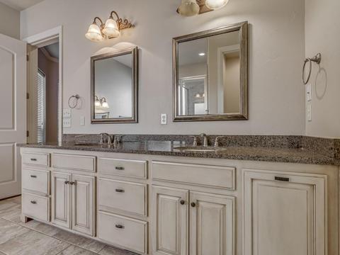 360 Saint Clair Dr, Norman, OK 73072 photo 28
