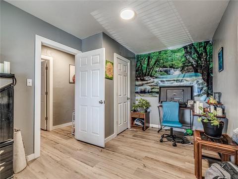 220 E Springer Ave, Guthrie, OK 73044 photo 5