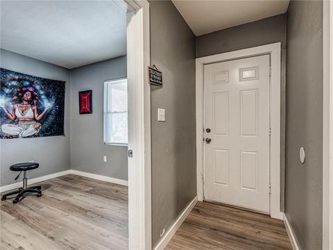 220 E Springer Ave, Guthrie, OK 73044 photo 4