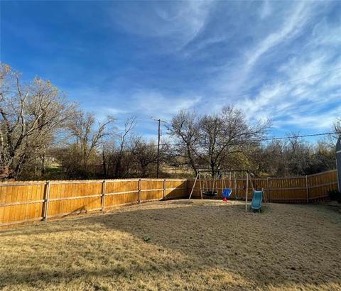 723 E Grant Ave, Guthrie, OK 73044 photo 22