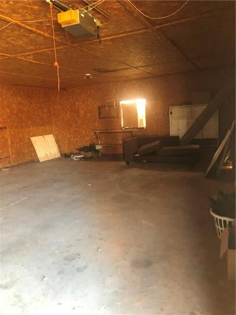 314 E Johnny Bench St, Binger, OK 73009 photo 7