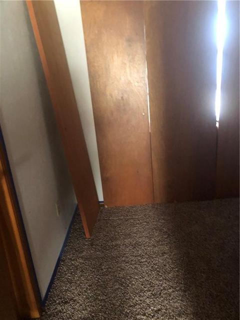 314 E Johnny Bench St, Binger, OK 73009 photo 10