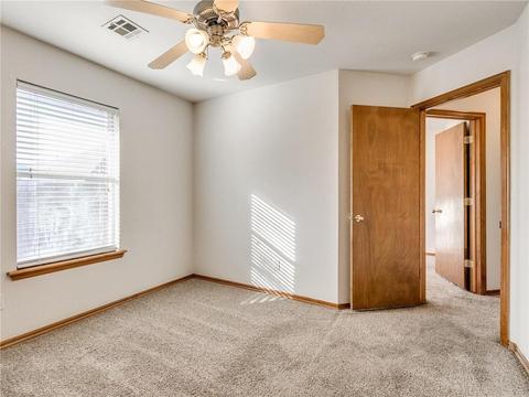 716 Elder Ln, Mustang, OK 73064 photo 29