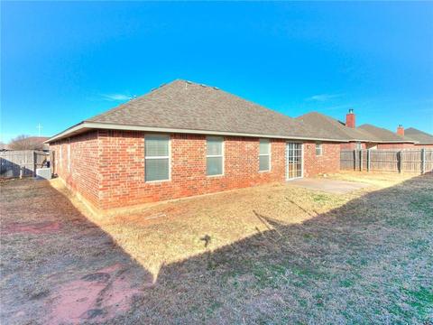 716 Elder Ln, Mustang, OK 73064 photo 33