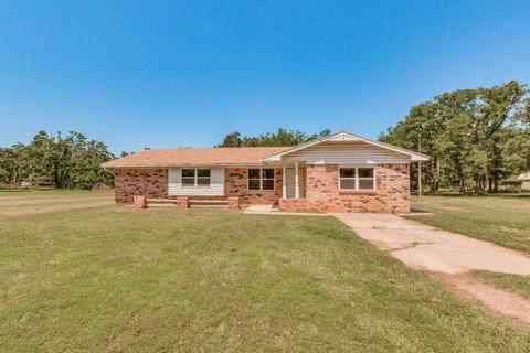 120 Pickard Dr, Mcloud, OK 74851 photo 1