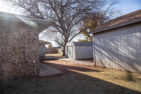 154 Regency Dr, Clinton, OK 73601 photo 31