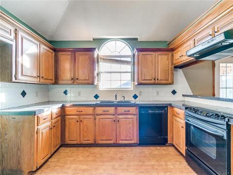 317 Baker St, Norman, OK 73072 photo 12