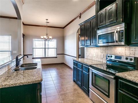 3005 Elmo Way, Moore, OK 73160 photo 11