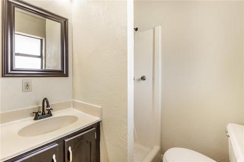 10604 E Britton Ave, Jones, OK 73049 photo 11