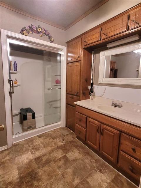 702 E Boston St, Okemah, OK 74859 photo 13