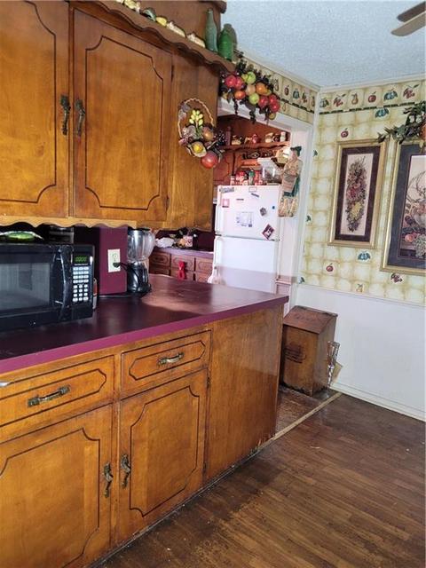 702 E Boston St, Okemah, OK 74859 photo 9