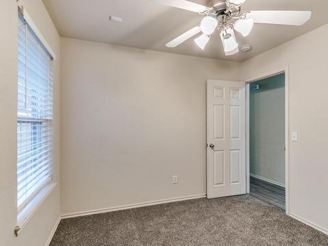 4016 Queens Dr, Moore, OK 73160 photo 26