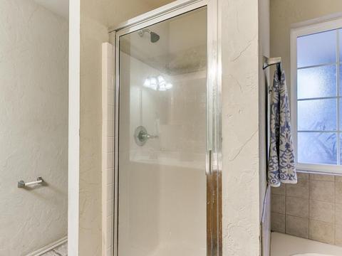 4016 Queens Dr, Moore, OK 73160 photo 20