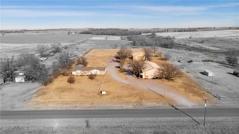 4183 W Country Club Blvd, Elk City, OK 73644