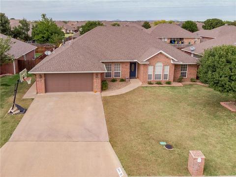 509 Peacock Cir, Altus, OK 73521 photo 1