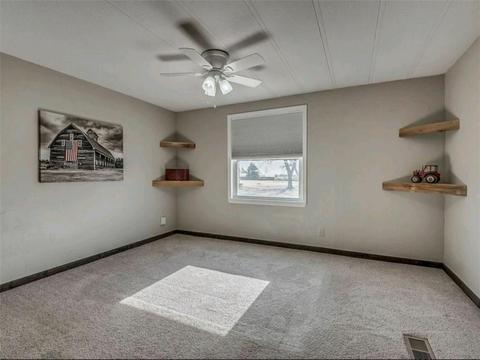 402 E Van Buren St, Crescent, OK 73028 photo 15