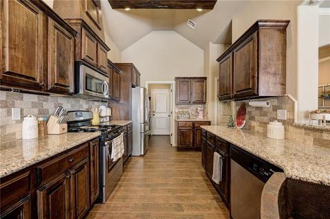 303 Hillside Dr, Harrah, OK 73045 photo 15