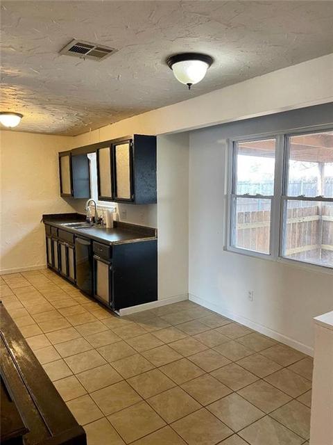 1017 Dollar St, Altus, OK 73521 photo 7