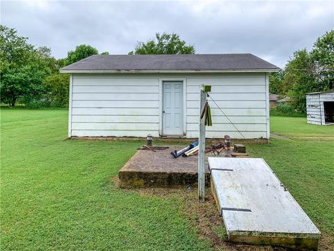 300 S Hickory, Roff, OK 74865 photo 14