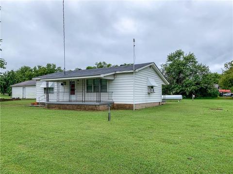 300 S Hickory, Roff, OK 74865 photo 12