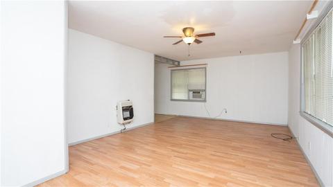300 S Hickory, Roff, OK 74865 photo 2