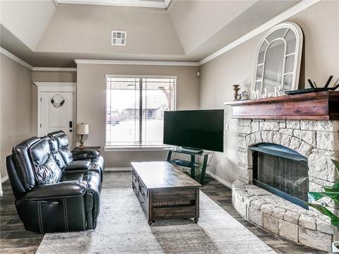 20599 Frontier Ave, Harrah, OK 73045 photo 5