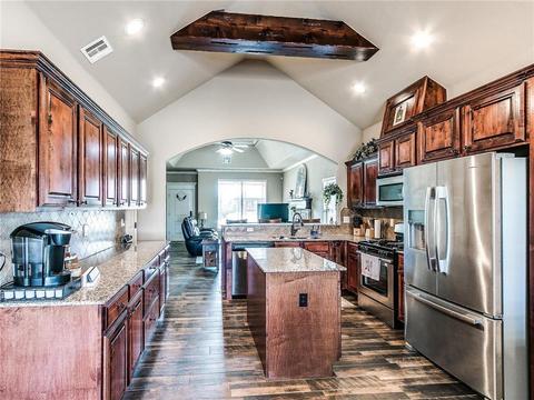 20599 Frontier Ave, Harrah, OK 73045 photo 14