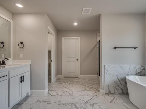 9509 Megans Way, Mcloud, OK 74851 photo 24