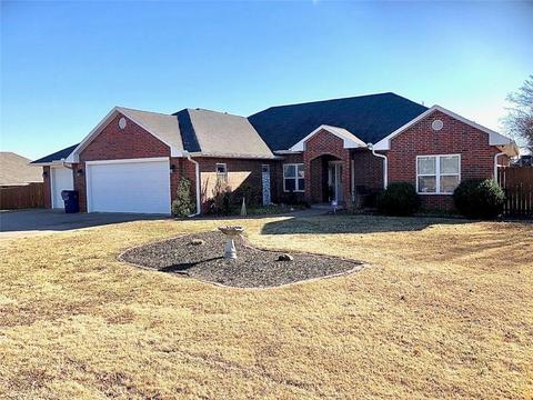100 E 8th, Stratford, OK 74872 photo 1