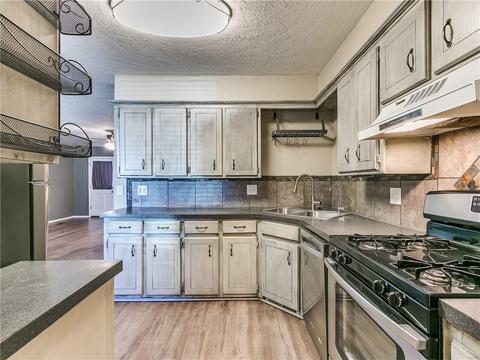 2504 Burning Tree, Norman, OK 73071 photo 11