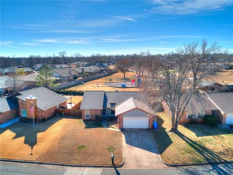 2504 Burning Tree, Norman, OK 73071 photo 2
