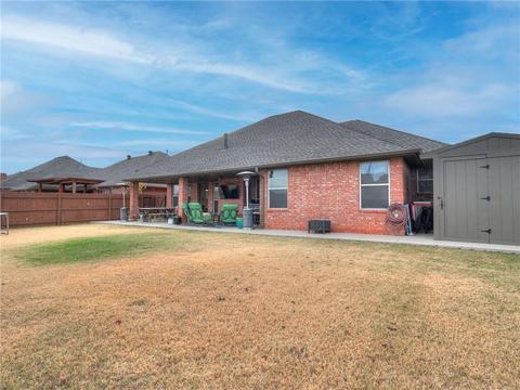 16116 Ledge Ln, Edmond, OK 73013 photo 4