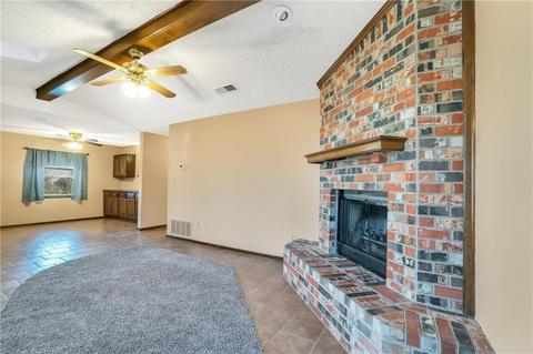 1420 Allyson Cir, Altus, OK 73521 photo 5
