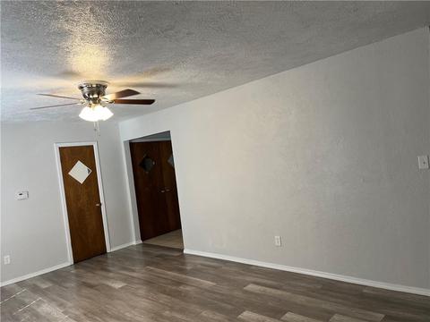 645 Railroad St, Tuttle, OK 73089 photo 11