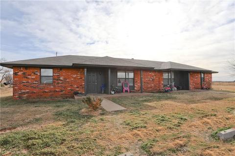 645 Railroad St, Tuttle, OK 73089 photo 1